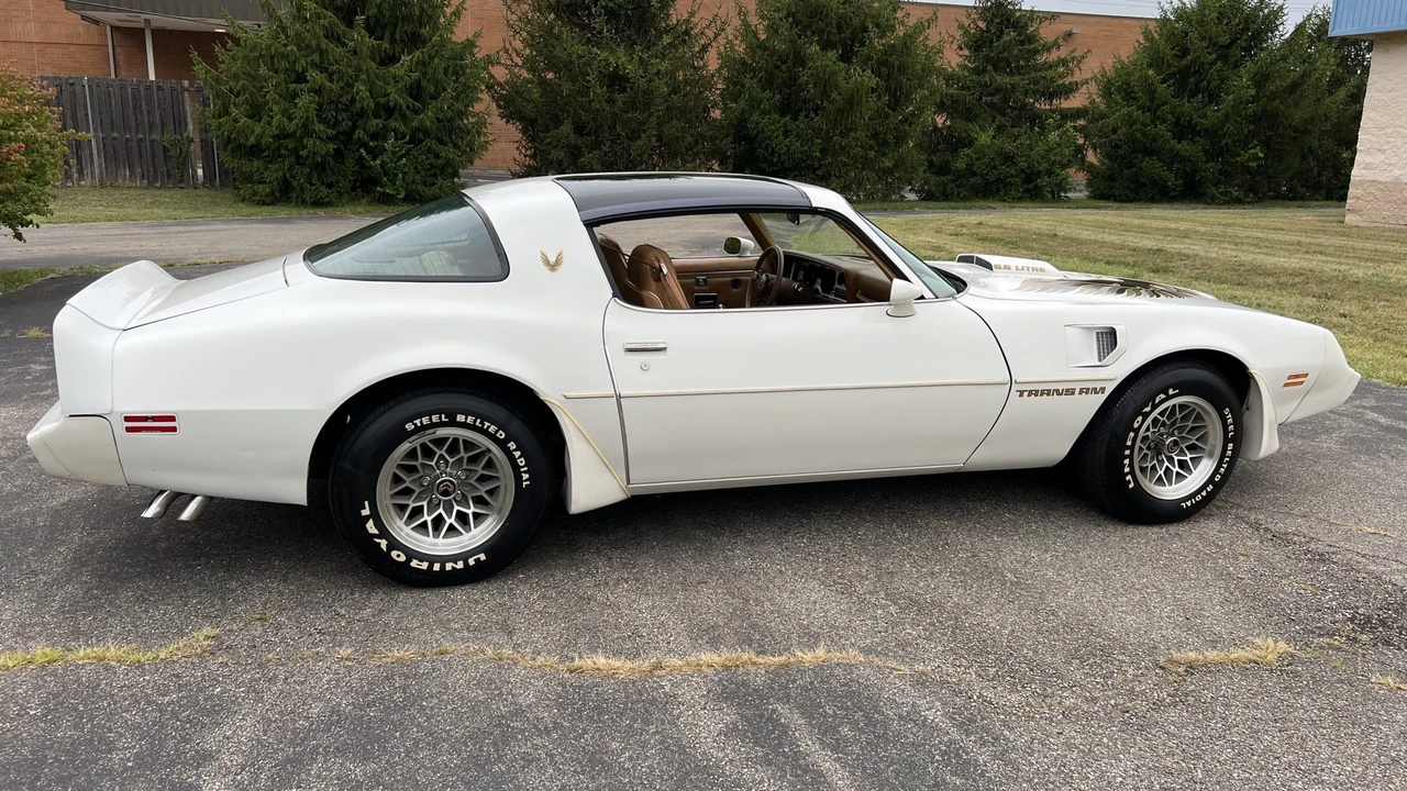1979 Pontiac Firebird Trans Am 2nd Gen - Image 25 of 31