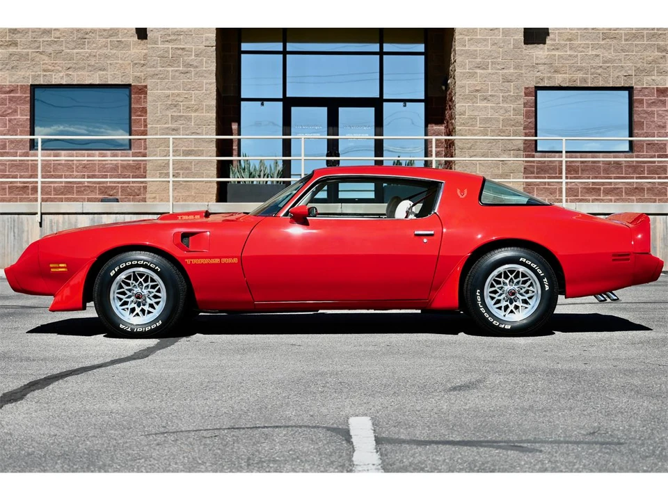 1979 Pontiac Firebird Trans Am 2nd Gen - Image 9 of 31