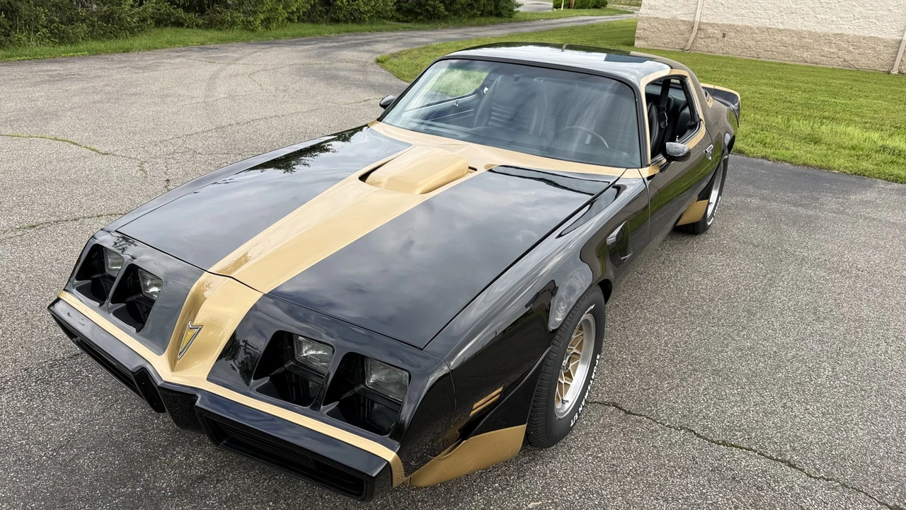 1979 Pontiac Firebird Trans Am 2nd Gen - Image 5 of 31