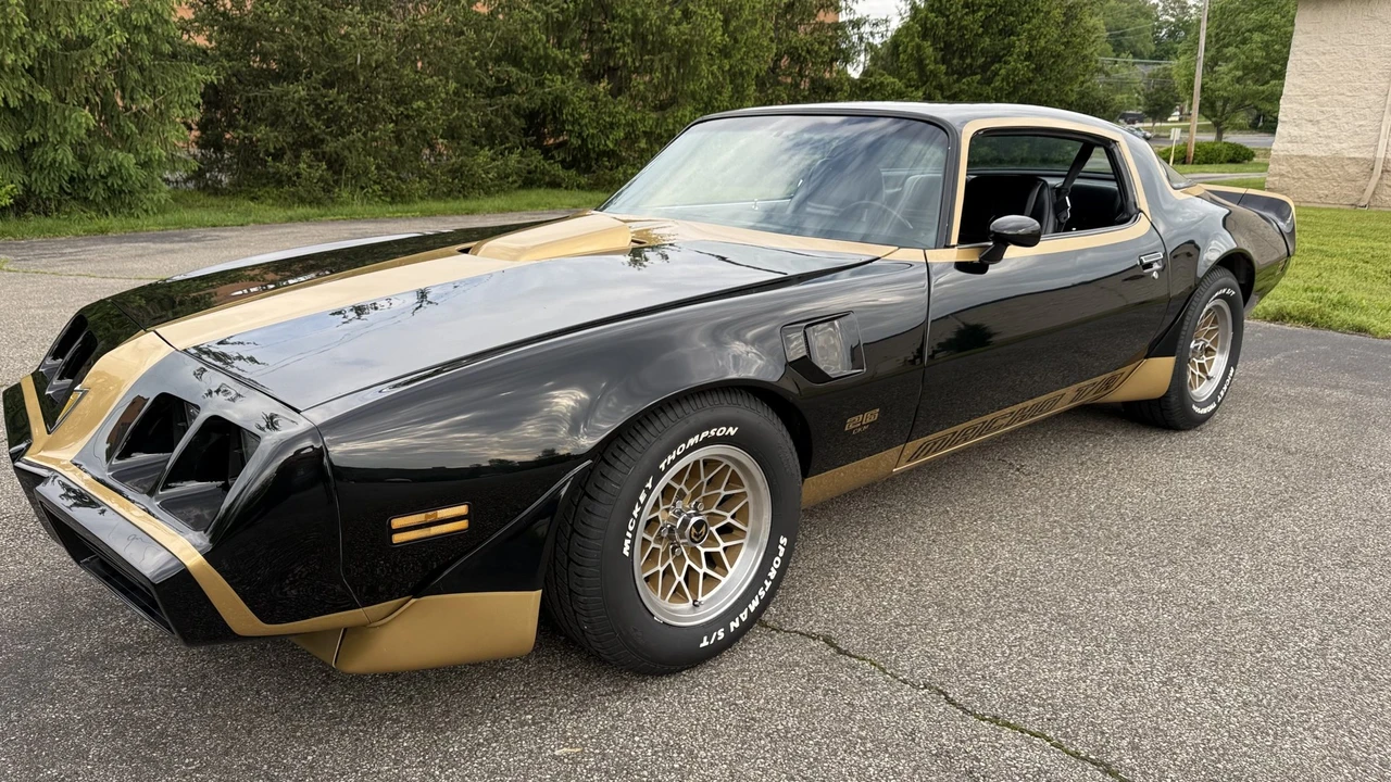 1979 Pontiac Firebird Trans Am 2nd Gen - Image 3 of 31