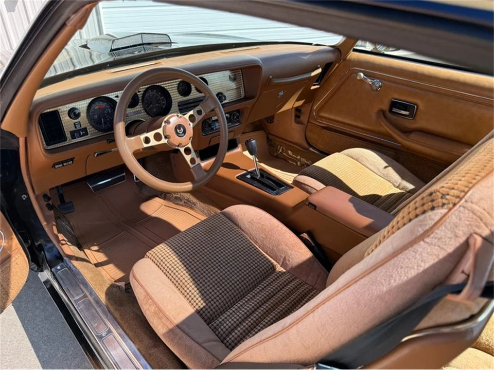 1979 Pontiac Firebird Trans Am 2nd Gen - Image 29 of 31