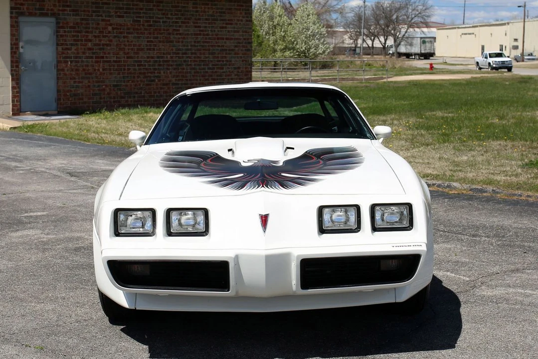 1979 Pontiac Firebird Trans Am 2nd Gen - Image 2 of 31