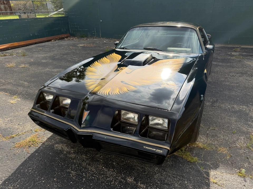 1979 Pontiac Firebird Trans Am 2nd Gen - Image 2 of 19