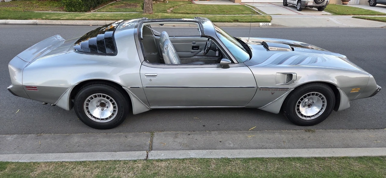 1979 Pontiac Firebird Trans Am 2nd Gen - Image 2 of 21