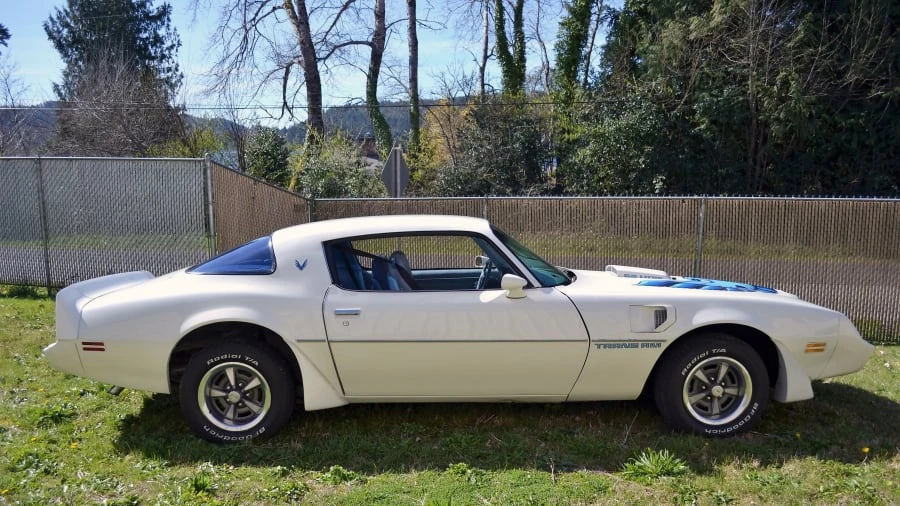 1979 Pontiac Firebird Trans Am 2nd Gen - Image 2 of 12