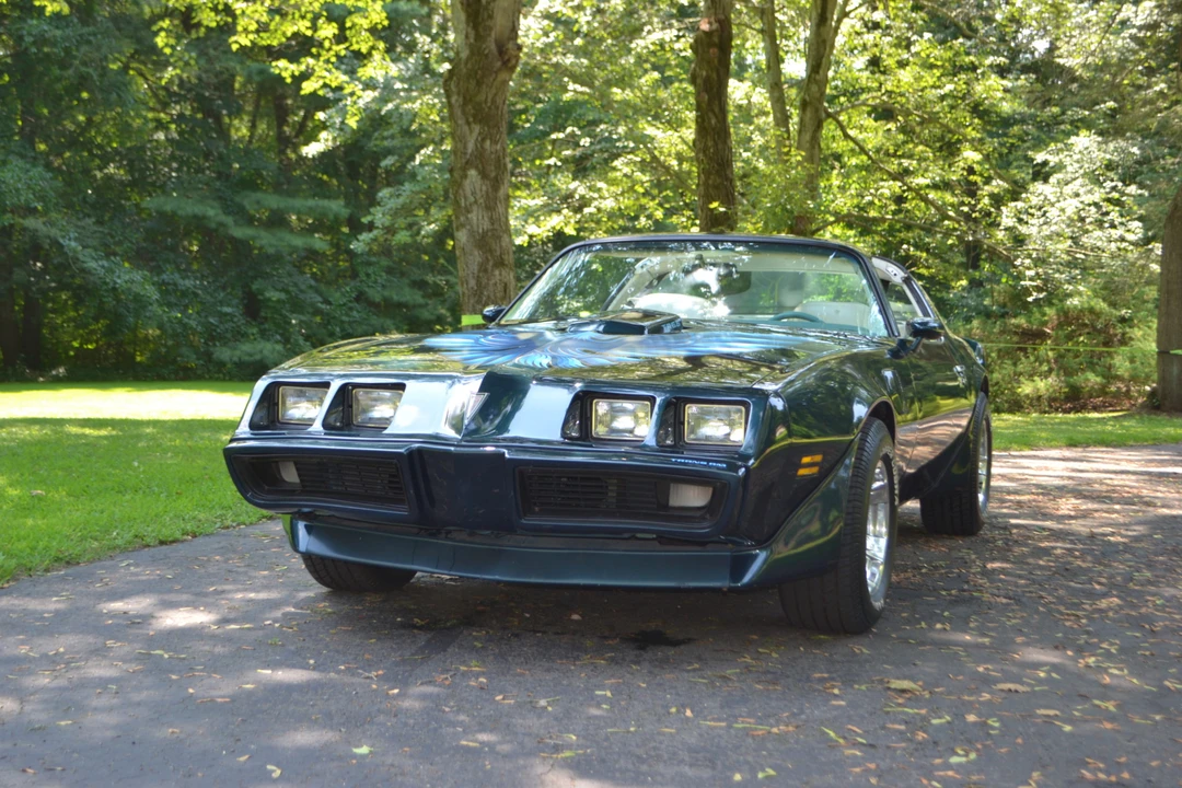 1979 Pontiac Firebird Trans Am 2nd Gen - Image 2 of 31