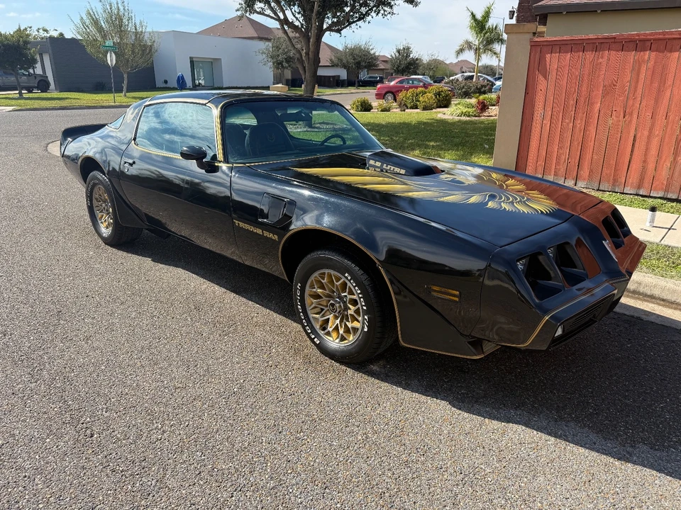 1979 Pontiac Firebird Trans Am 2nd Gen - Image 2 of 21