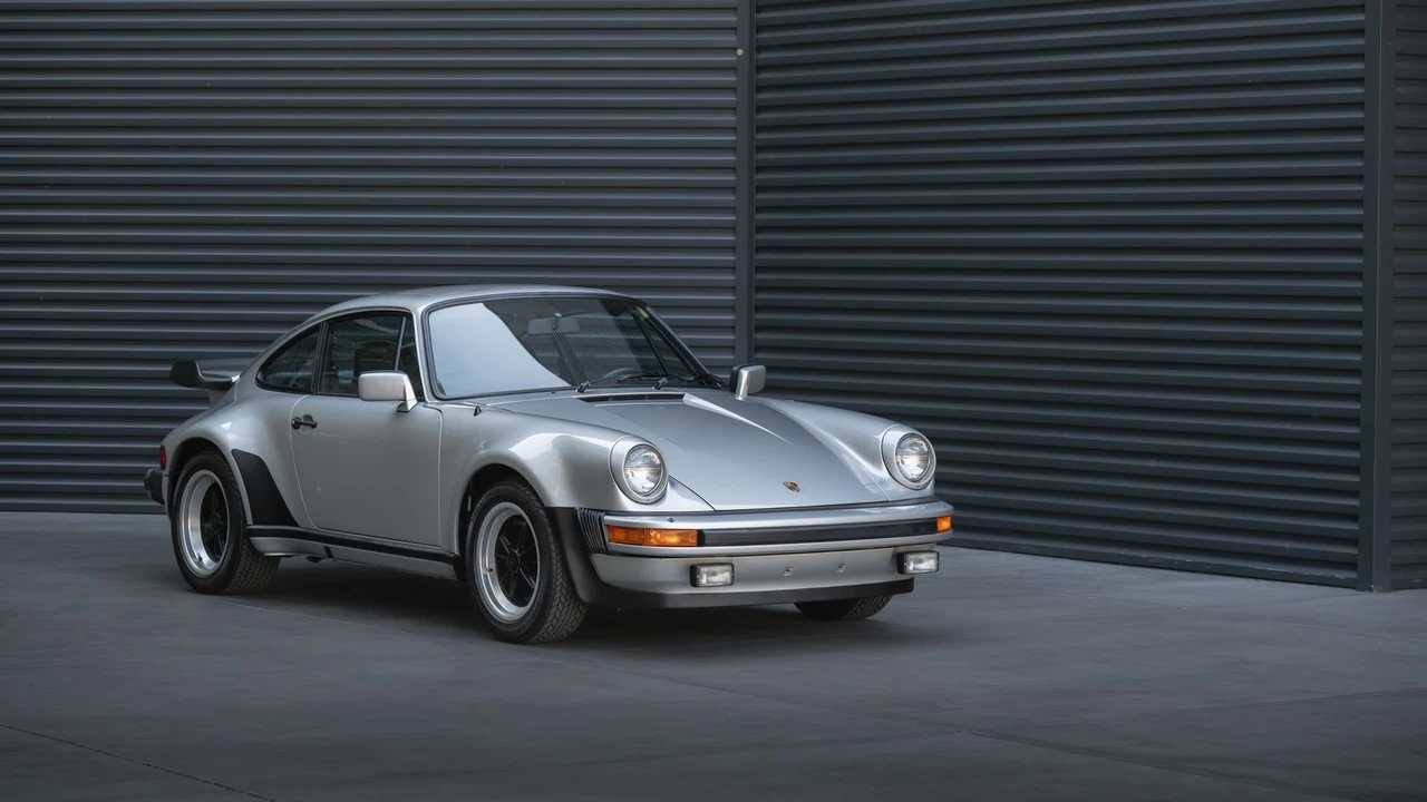 1979 Porsche 911 Carrera SC - Image 15 of 31