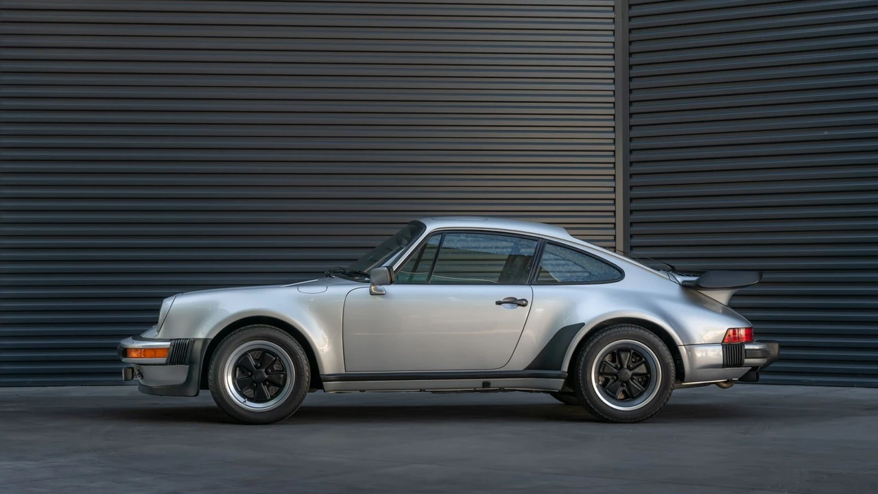 1979 Porsche 911 Carrera SC - Image 13 of 31
