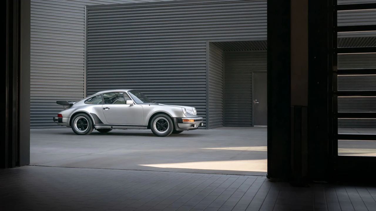 1979 Porsche 911 Carrera SC - Image 14 of 31