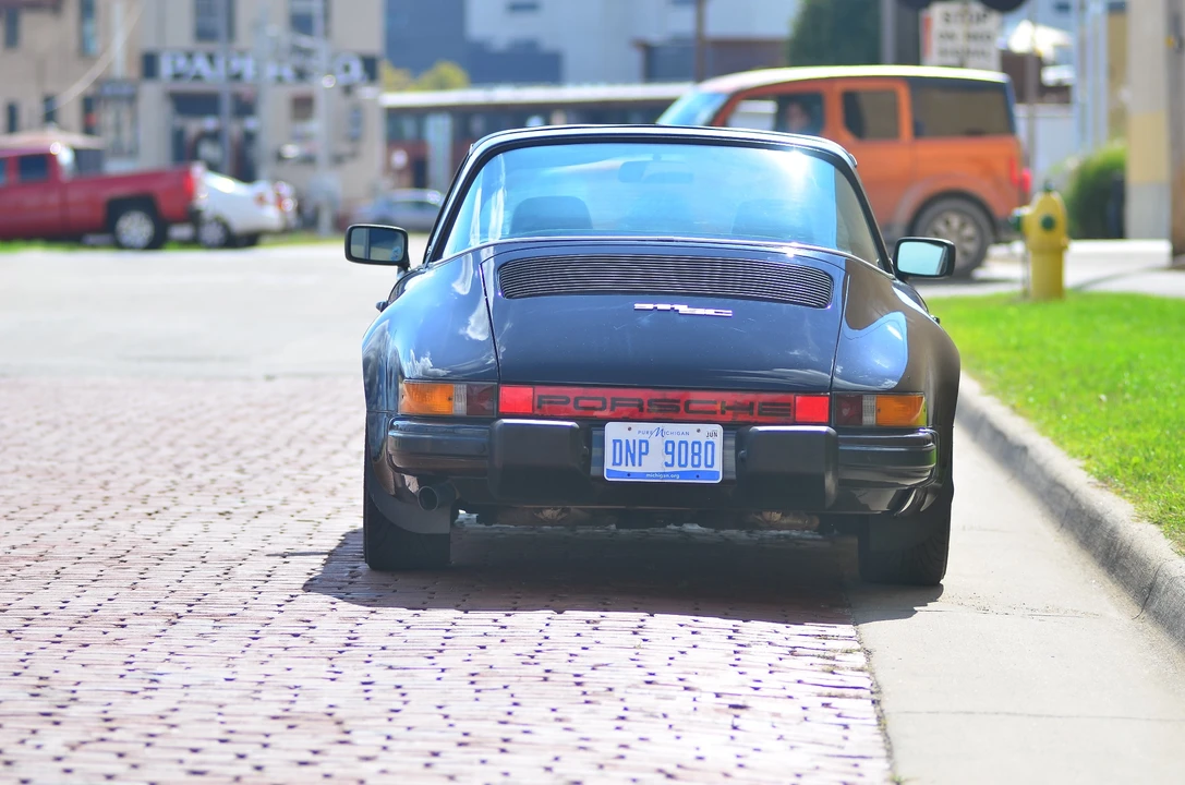 1979 Porsche 911 Carrera SC - Image 11 of 31