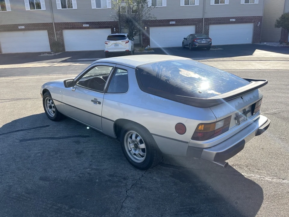 1979 Porsche 924 - Image 2 of 8