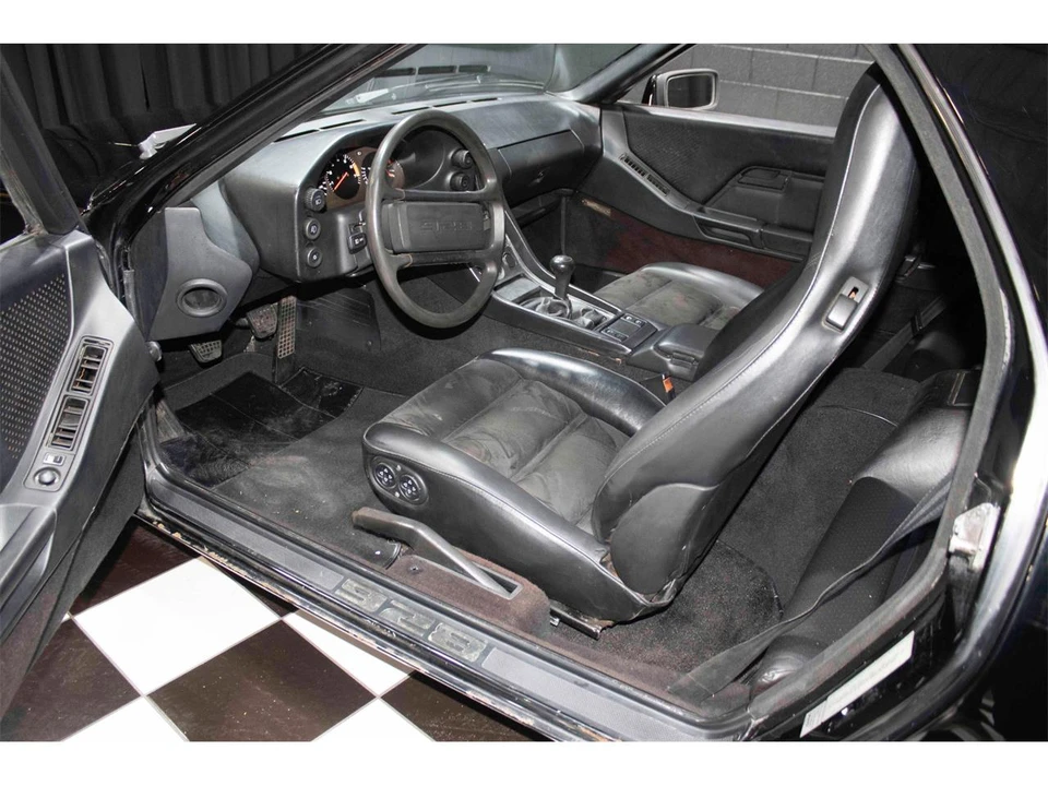 1979 Porsche 928 - Image 2 of 31
