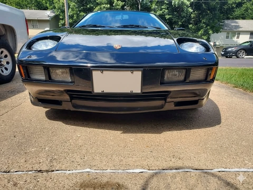 1979 Porsche 928 - Image 2 of 8