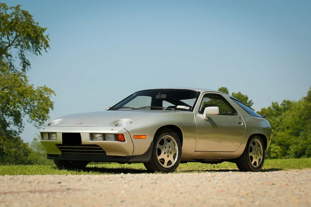 1979 Porsche 928 - Image 2 of 6