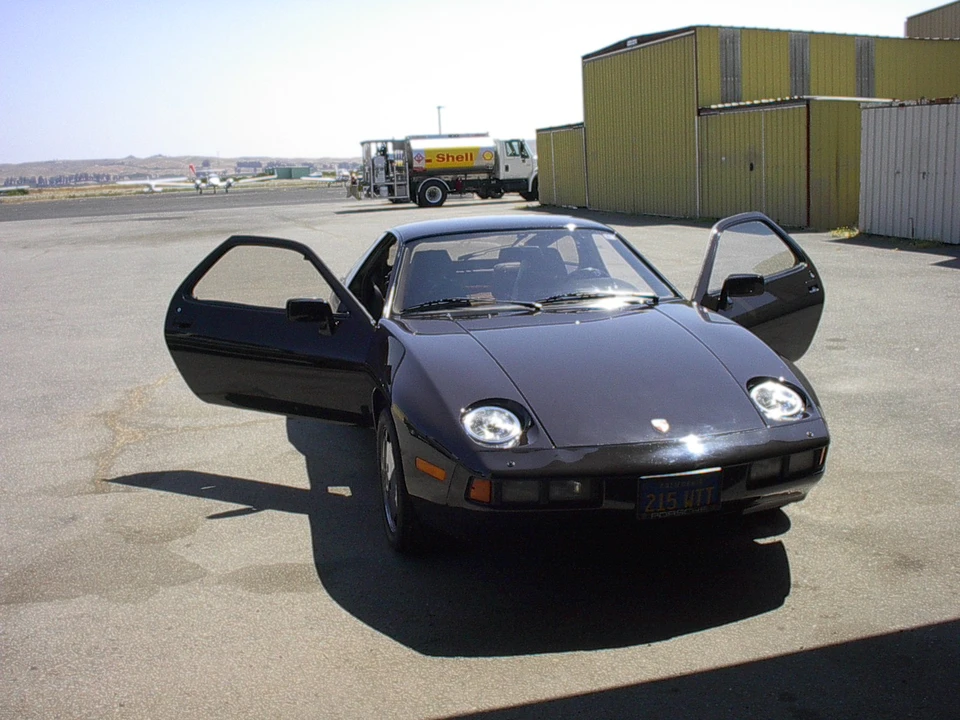 1979 Porsche 928 - Image 13 of 31