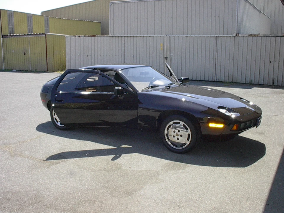 1979 Porsche 928 - Image 16 of 31