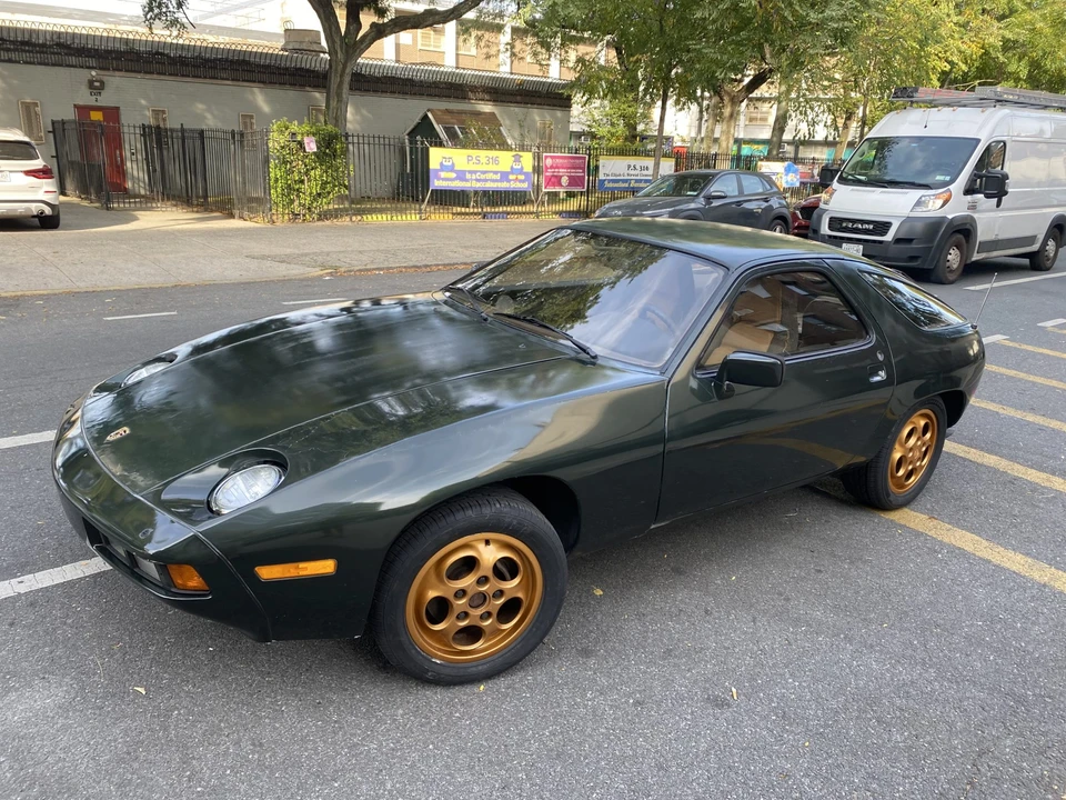 1979 Porsche 928 - Image 2 of 31