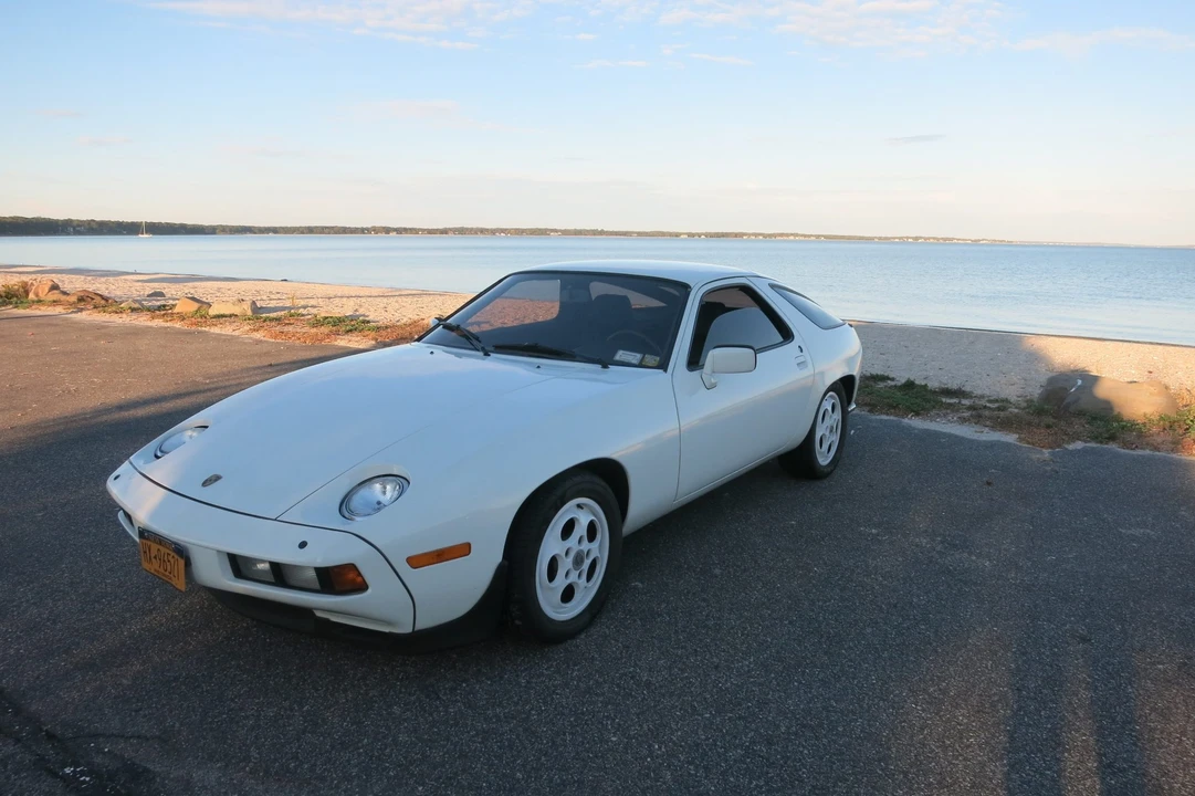 1979 Porsche 928 - Image 2 of 31