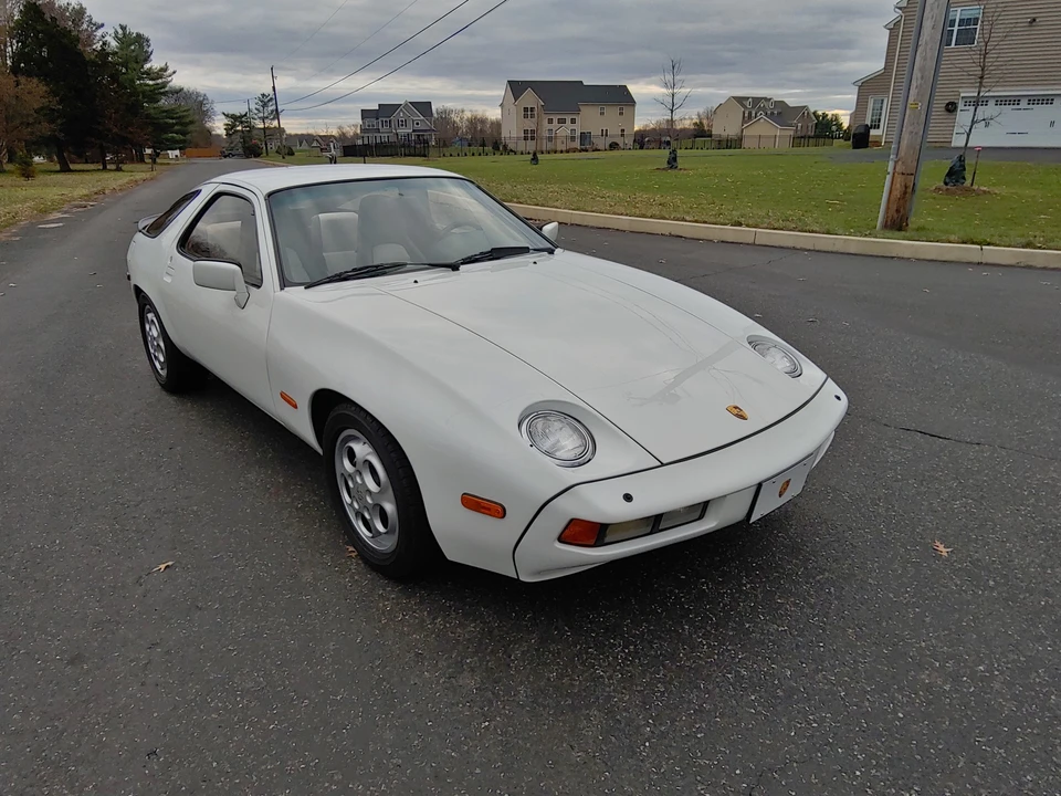1979 Porsche 928 - Image 2 of 31
