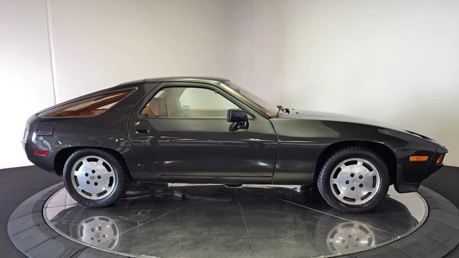 1979 Porsche 928 - Image 10 of 12