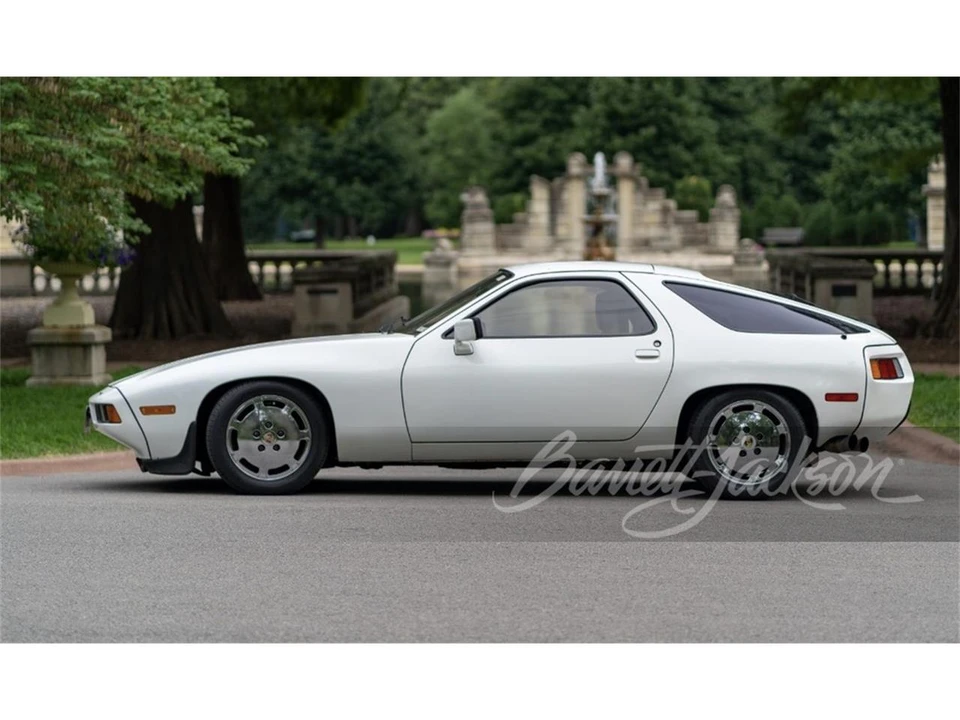 1979 Porsche 928 - Image 2 of 5