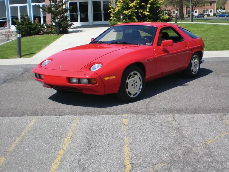 1979 Porsche 928 - Image 2 of 2