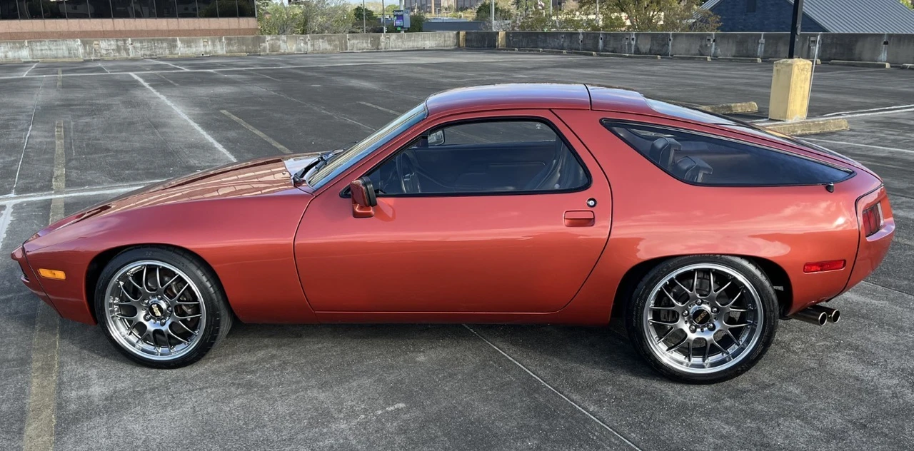 1979 Porsche 928 - Image 2 of 31