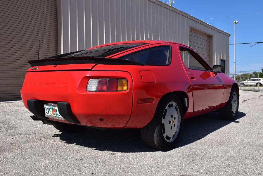 1979 Porsche 928 - Image 5 of 5