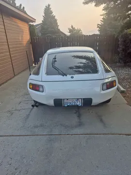 1979 Porsche 928 Coupe 2D