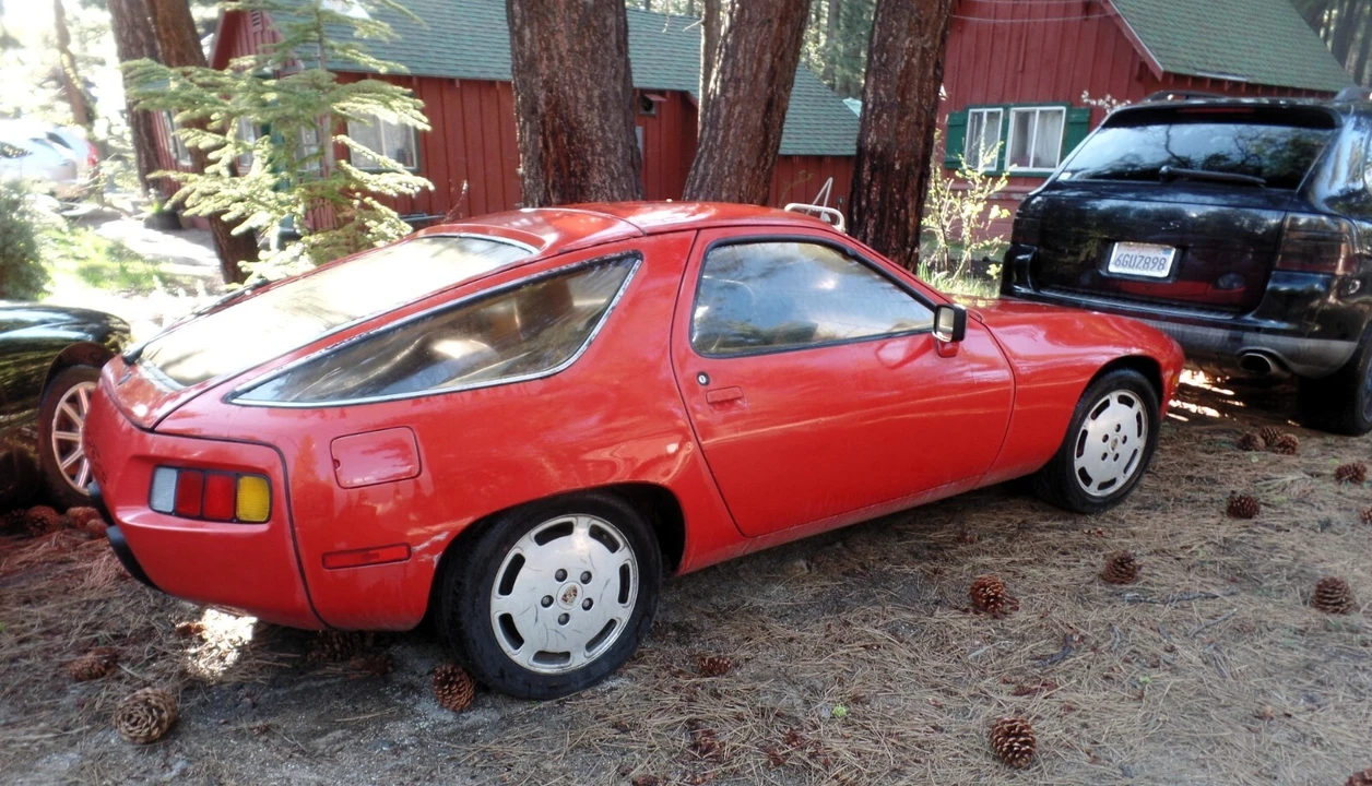 1979 Porsche 928 - Image 2 of 18