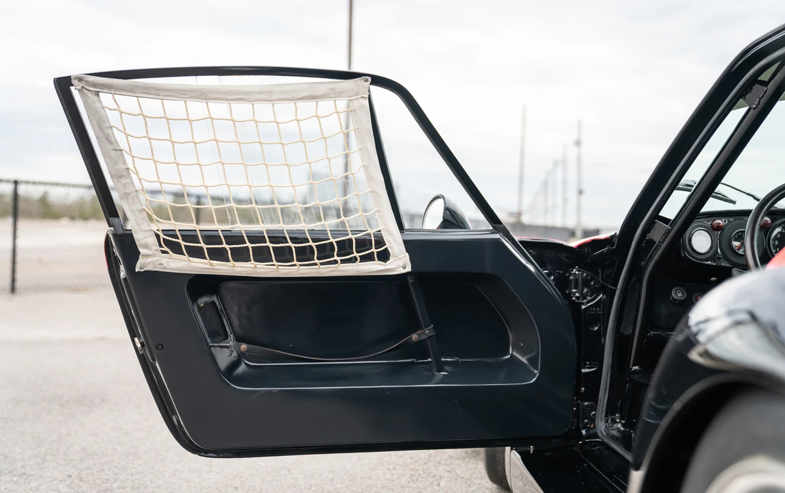 1979 Porsche 934 & 935 - Image 31 of 31