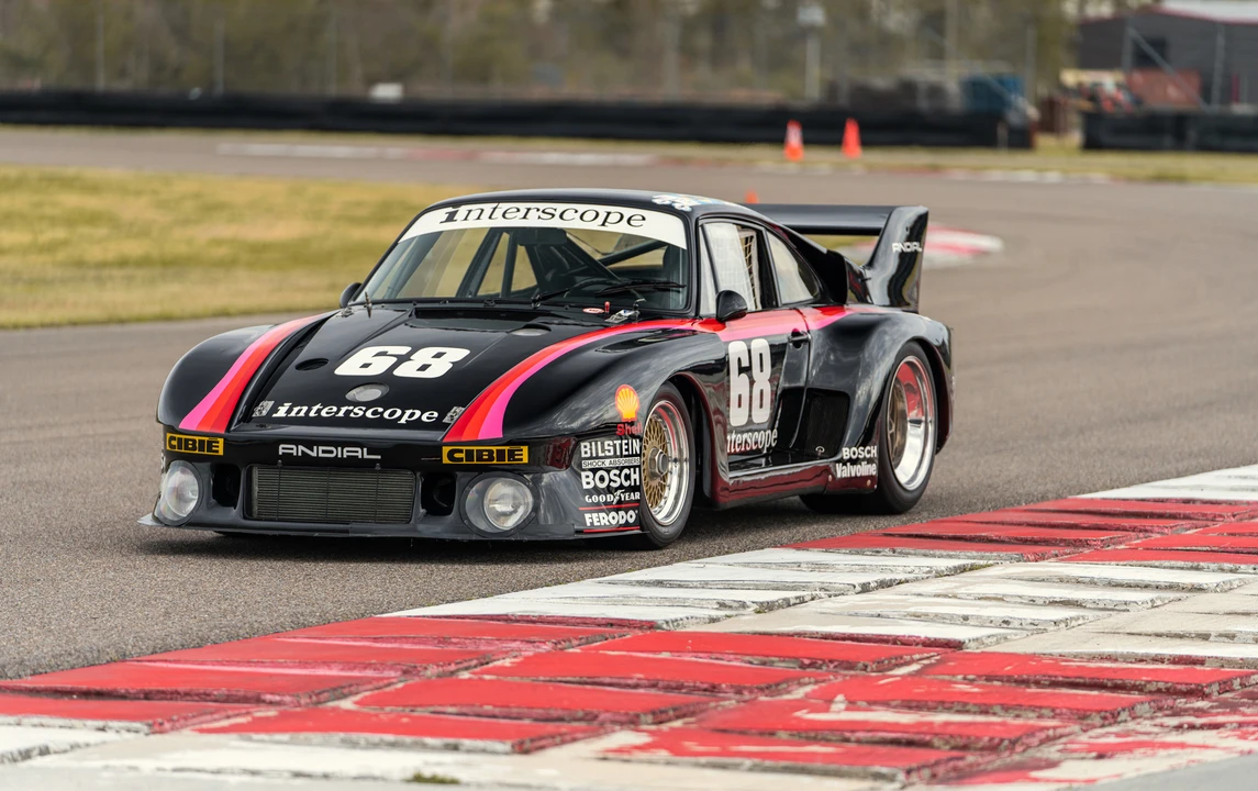 1979 Porsche 934 & 935 - Image 17 of 31