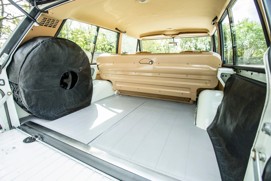 1979 Land Rover Range Rover Classic - Image 7 of 18