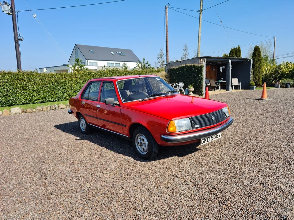 1979 Renault - Image 25 of 30