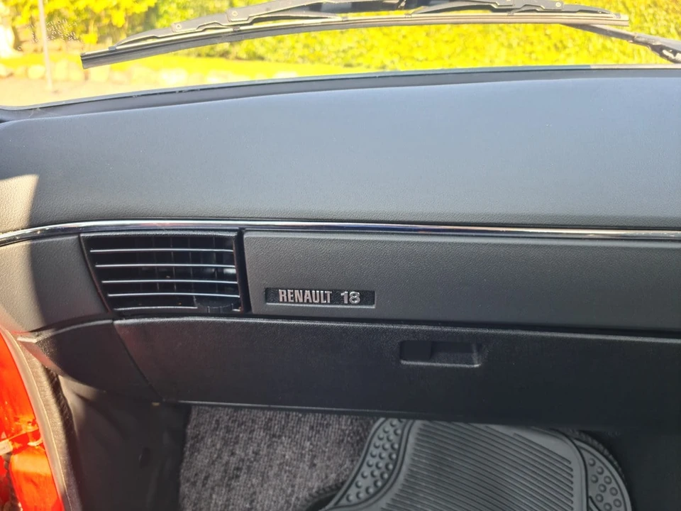 1979 Renault - Image 26 of 30