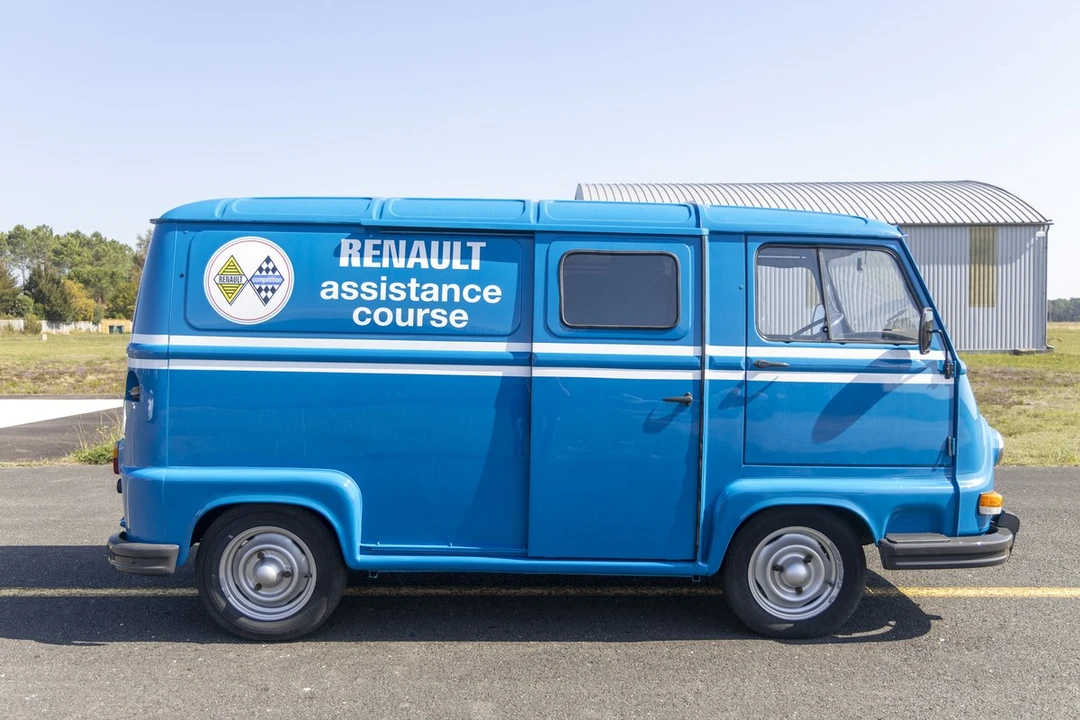 1979 Renault - Image 15 of 30