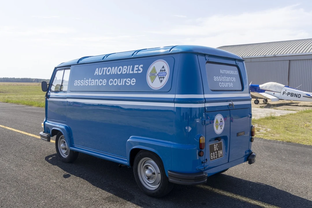 1979 Renault - Image 12 of 30