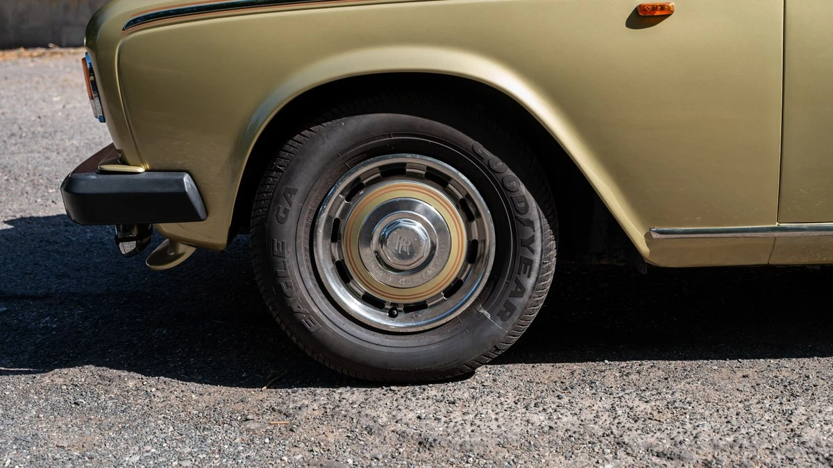 1979 Rolls-Royce Silver Shadow II - Image 17 of 30