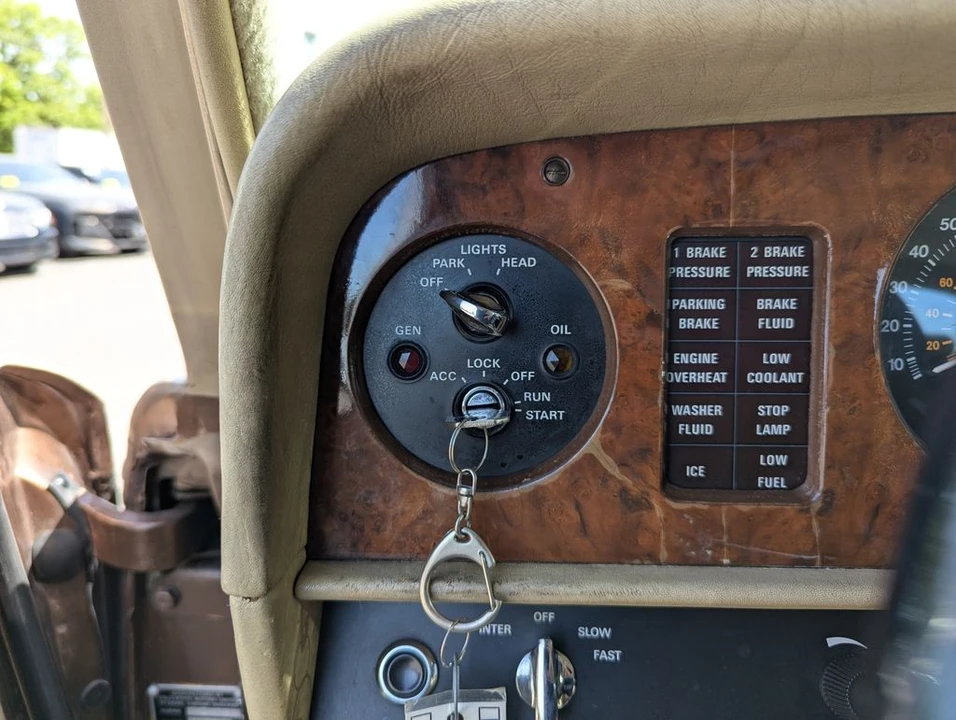 1979 Rolls-Royce Silver Shadow II - Image 14 of 31