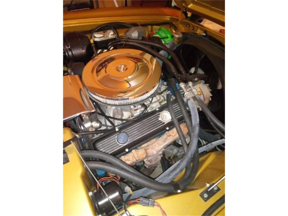 1979 Studebaker Avanti - Image 2 of 14