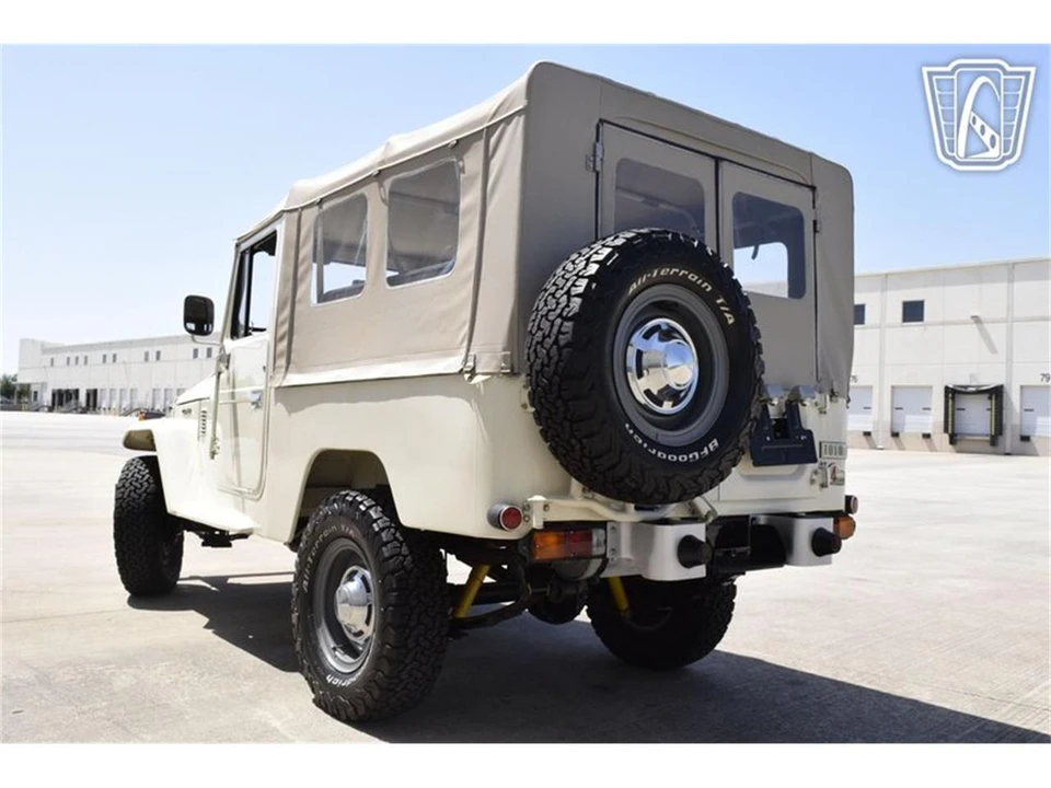 1979 Toyota J40 Land Cruiser - Image 8 of 31