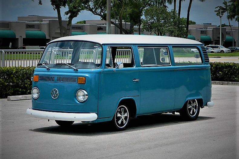 1979 Volkswagen Bay-Window Bus - Image 2 of 6