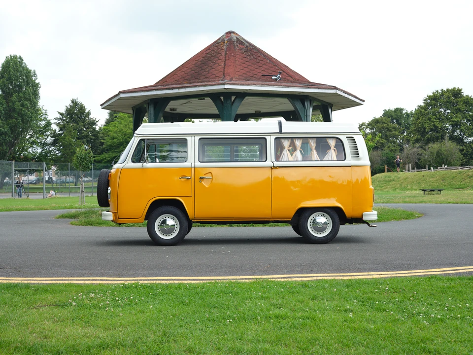 1979 Volkswagen Bay-Window Camper - Image 25 of 31