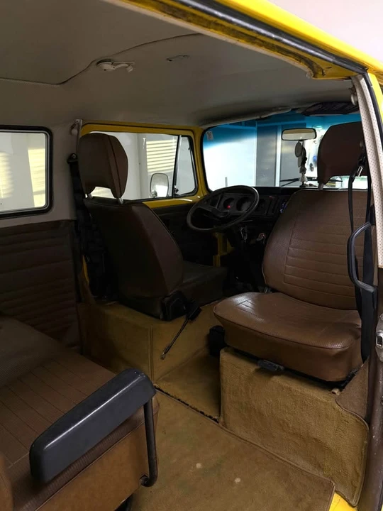 1979 Volkswagen Bay-Window Bus - Image 10 of 10