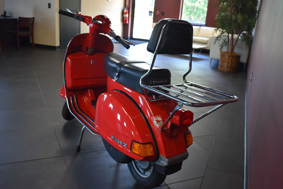 1979 Vespa Sei & PX & ET & LX & GT - Image 8 of 31