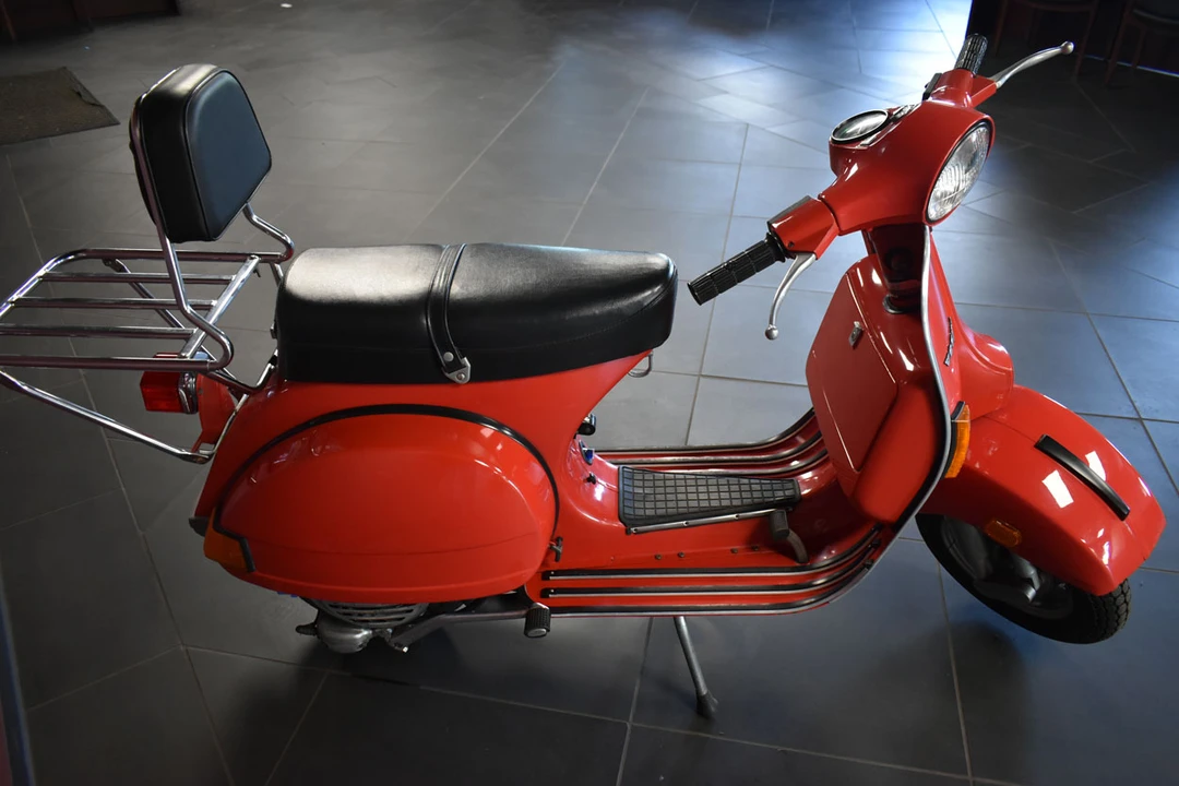 1979 Vespa Sei & PX & ET & LX & GT - Image 7 of 31