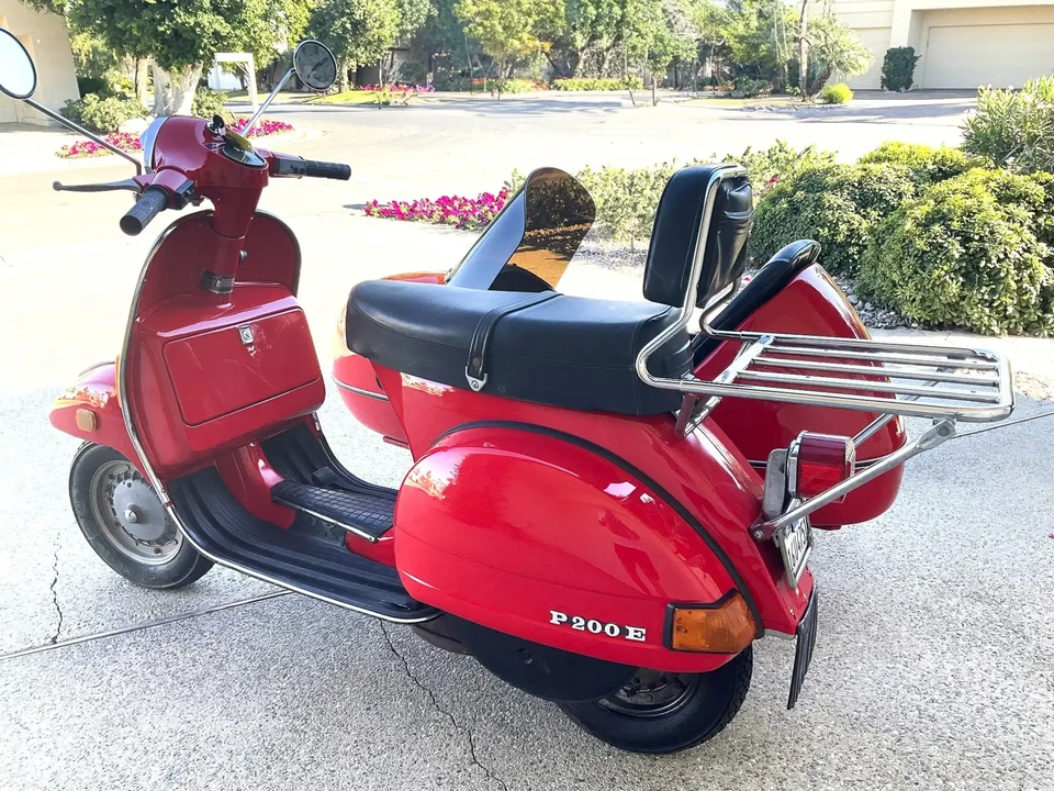 1979 Vespa Super & Primavera & P - Image 6 of 6