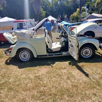 1979 Volkswagen Beetle 1.8T Convertible 2D