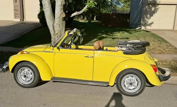 1979 Volkswagen Beetle 2.5L 70's Edition Convertible 2D